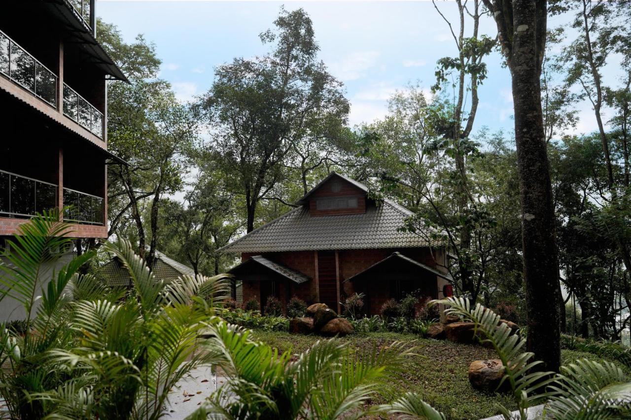 Elephant Passage Munnar Buitenkant foto Thekkady, Kerala
